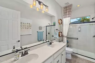 2431 N Wychwood Ct, Tucson, AZ 85749 - Photo 20