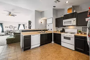 7677 S Meadow Spring Way, Tucson, AZ 85747 - Photo 14