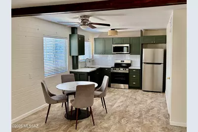 5901 N Oracle Road #28, Tucson, AZ 85704 - Photo 2