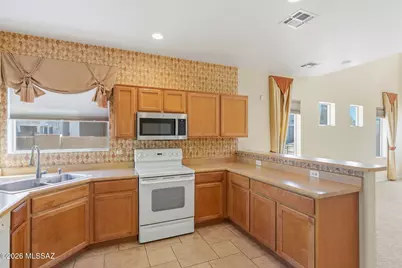 179 E Camino Del Abeto, Sahuarita, AZ 85629 - Photo 10
