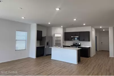 1118 S Grantham Drive, Vail, AZ 85641 - Photo 4