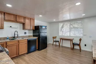 9870 E Celeste Drive, Tucson, AZ 85730 - Photo 12