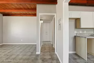 2758 N Montezuma Ave, Tucson, AZ 85712 - Photo 4