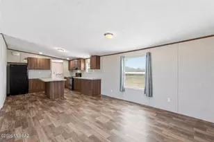 12805 W Crystal Rose Ln, Tucson, AZ 85743 - Photo 12