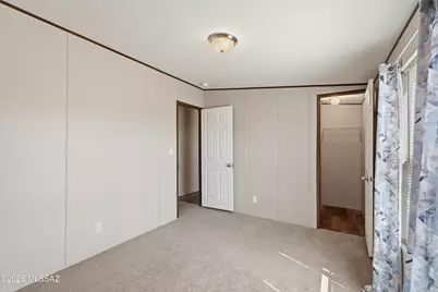 12805 W Crystal Rose Lane, Tucson, AZ 85743 - Photo 18