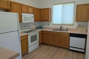 840 W Via Rio Fuerte, Green Valley, AZ 85614 - Photo 4