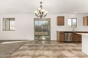 633 W Calle MAROJO, Sahuarita, AZ 85629 - Photo 18