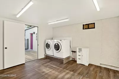 8625 N Sunnyslope Drive, Tucson, AZ 85704 - Photo 38