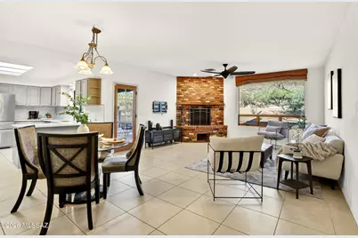 8625 N Sunnyslope Drive, Tucson, AZ 85704 - Photo 16