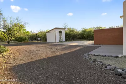 8625 N Sunnyslope Drive, Tucson, AZ 85704 - Photo 46