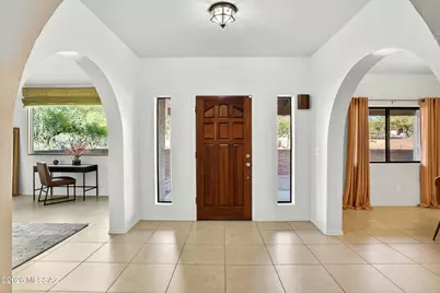 8625 N Sunnyslope Drive, Tucson, AZ 85704 - Photo 8