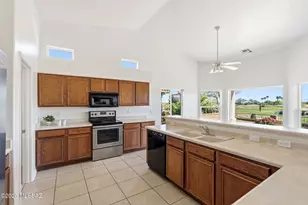 1510 N Sage Sparrow Rd, Green Valley, AZ 85614 - Photo 16