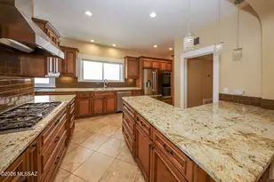 2221 E 1st St, Tucson, AZ 85719 - Photo 6