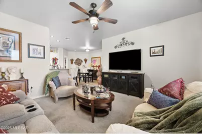 1116 W Calle Fuente De Carino, Sahuarita, AZ 85629 - Photo 6