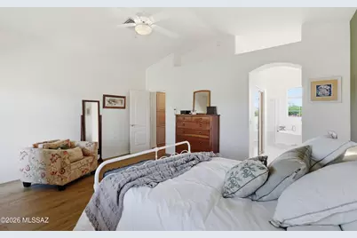 5972 N Misty Ridge Drive, Tucson, AZ 85718 - Photo 32