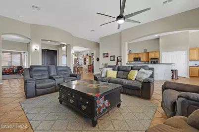 9350 E Still Springs Place, Vail, AZ 85641 - Photo 4