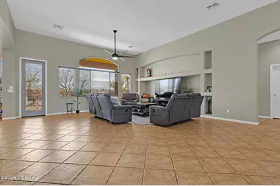 9350 E Still Springs Place, Vail, AZ 85641 - Photo 10