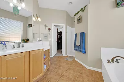 9350 E Still Springs Place, Vail, AZ 85641 - Photo 20