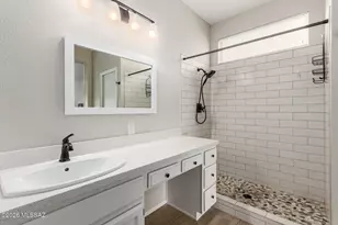 2382 E Cargondera Canyon Dr, Oro Valley, AZ 85755 - Photo 32