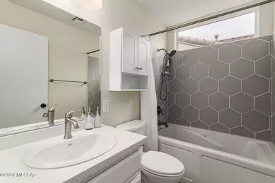 2382 E Cargondera Canyon Drive, Oro Valley, AZ 85755 - Photo 22