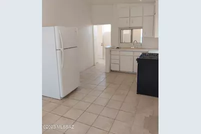 3040 N Balboa Avenue #2, Tucson, AZ 85705 - Photo 1