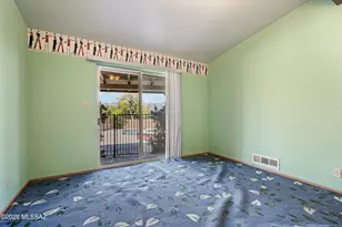 9240 E Sierra St, Tucson, AZ 85710 - Photo 18