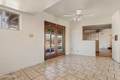 9240 E Sierra Street, Tucson, AZ 85710 - Photo 12