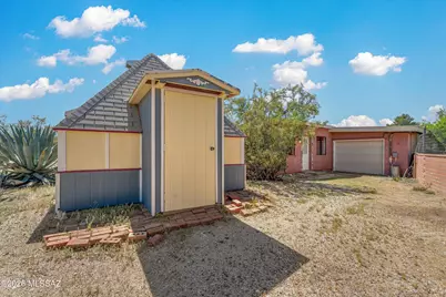 9240 E Sierra Street, Tucson, AZ 85710 - Photo 36