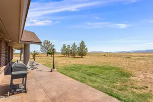 4333 W Dillman Rd, Elfrida, AZ 85610 - Photo 32