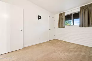 2568 W Calle Genova, Tucson, AZ 85745 - Photo 12