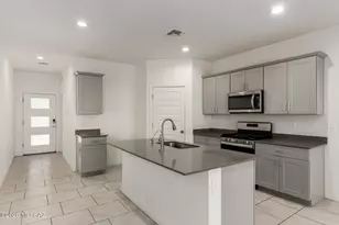 12727 E Joffroy Dr, Vail, AZ 85641 - Photo 10