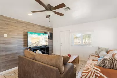 7245 S Cole Lane, Hereford, AZ 85615 - Photo 8