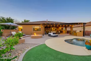 1175 W Calle Artistica, Green Valley, AZ 85614 - Photo 24