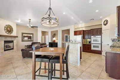 1175 W Calle Artistica, Green Valley, AZ 85614 - Photo 14