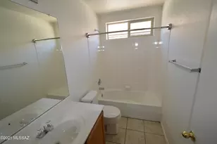 7925 W Mural Hill Dr, Tucson, AZ 85743 - Photo 12