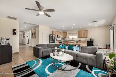 7385 S Arizona Madera Drive, Tucson, AZ 85747 - Photo 2