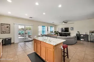 7385 S Arizona Madera Dr, Tucson, AZ 85747 - Photo 6