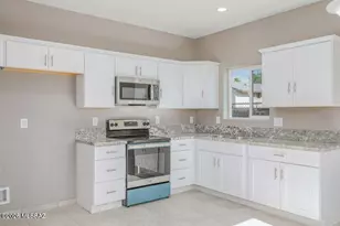 8047 E Escalante Rd, Tucson, AZ 85730 - Photo 14