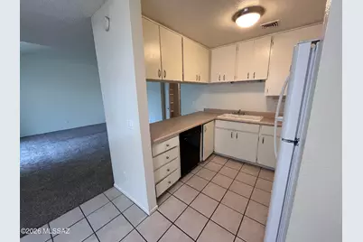 836 S Langley Avenue #203, Tucson, AZ 85710 - Photo 4