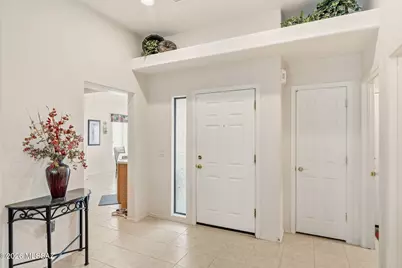 668 W Camino Del Bondadoso, Green Valley, AZ 85614 - Photo 4