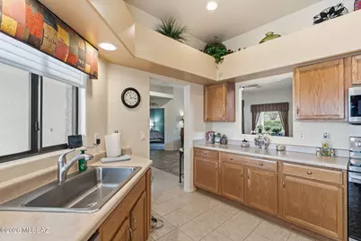 668 W Camino Del Bondadoso, Green Valley, AZ 85614 - Photo 24