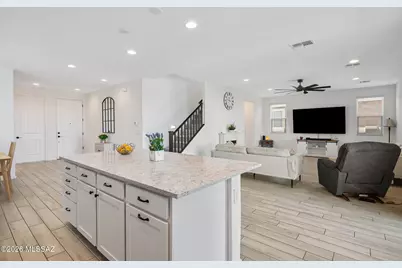 12092 E Ryscott Circle, Vail, AZ 85641 - Photo 18