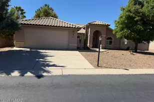 11079 N Mountain Breeze Dr, Oro Valley, AZ 85737 - Photo 2