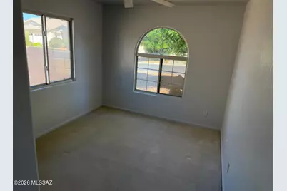 11079 N Mountain Breeze Drive, Oro Valley, AZ 85737 - Photo 4