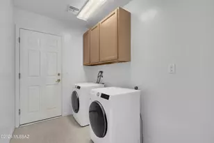 11079 N Mountain Breeze Dr, Oro Valley, AZ 85737 - Photo 10