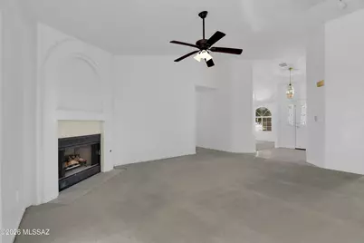 11079 N Mountain Breeze Drive, Oro Valley, AZ 85737 - Photo 16