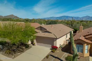 12718 N Blue Sage Dr, Marana, AZ 85658 - Photo 2