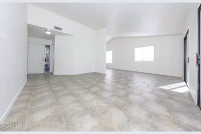 10140 E Karen Place, Tucson, AZ 85748 - Photo 4