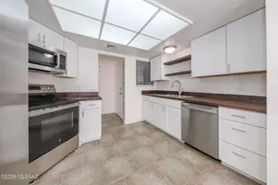 10140 E Karen Pl, Tucson, AZ 85748 - Photo 10