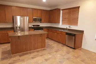 200 W Vuelta Friso, Sahuarita, AZ 85629 - Photo 6